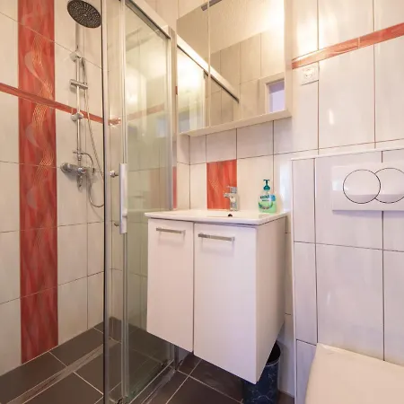 Fruk-3 By Interhome Apartman