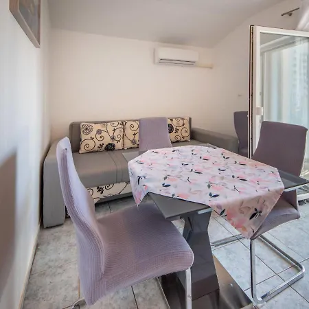 Apartman Fruk-3 By Interhome *